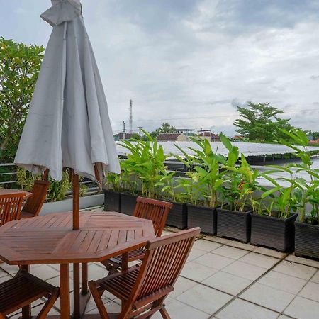 Sans Hotel Absari Yogyakarta Jarakan 외부 사진